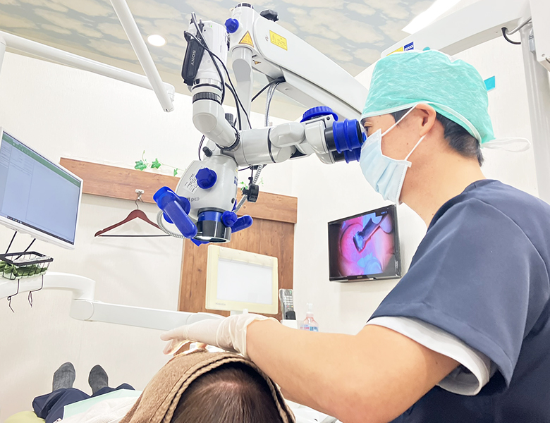 八千代緑が丘駅より徒歩1分の歯医者、公園都市プラザわかば歯科のマイクロスコープ精密治療