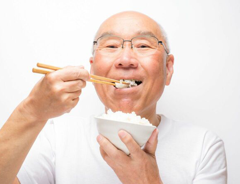 千葉県茂原市の歯医者、たけ歯科クリニックの入れ歯治療